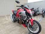     Ducati Diavel 2013  5
